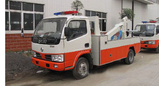 東風(fēng)小霸王清障車(chē)