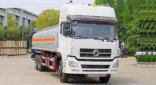東風天龍后雙橋化工液體運輸車