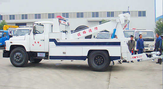  東風(fēng)140道路清障車 
